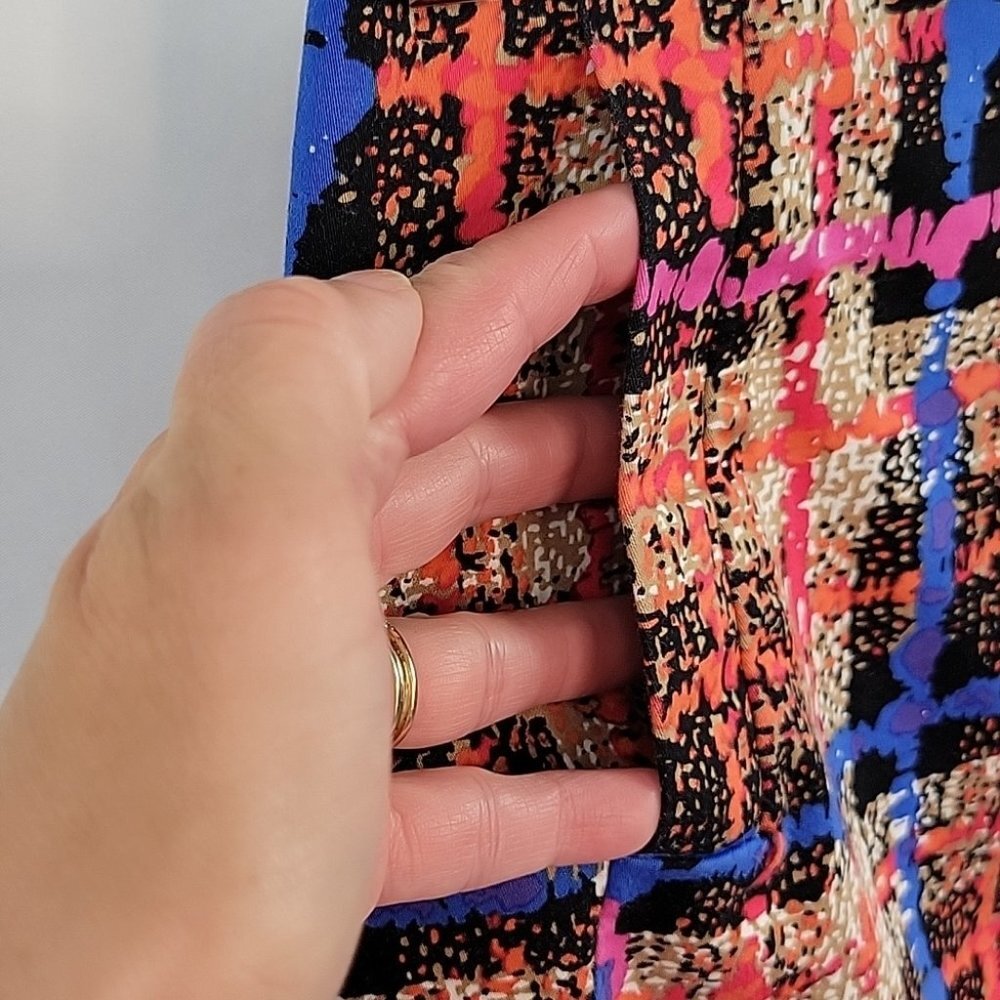 J.Crew Factory Stretch Mini Pencil Skirt Abstract Graffiti Plaid Size 00 - Picture 4 of 10